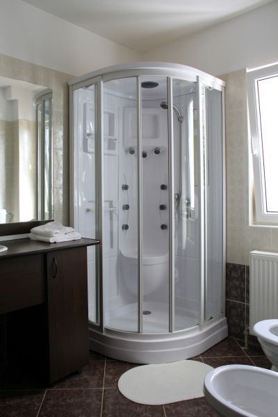 Minneapolis Shower Installation